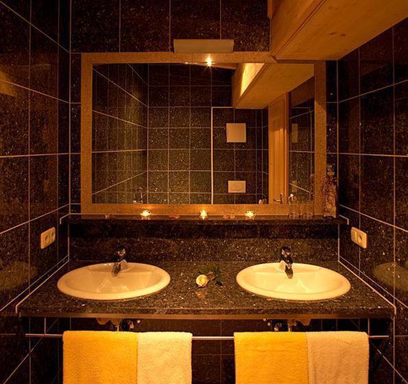 Apartehart St. Anton am Arlberg Zimmer foto